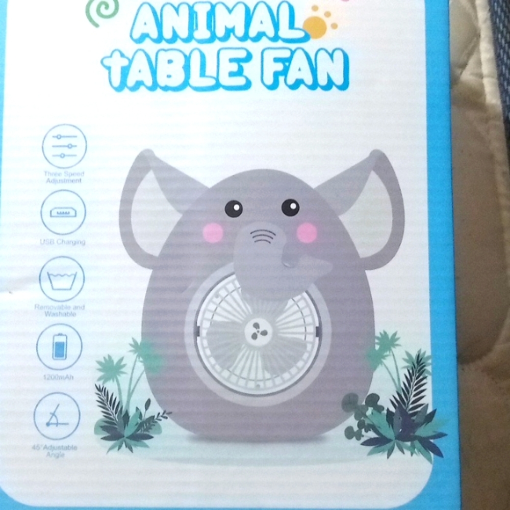 Animal table fan